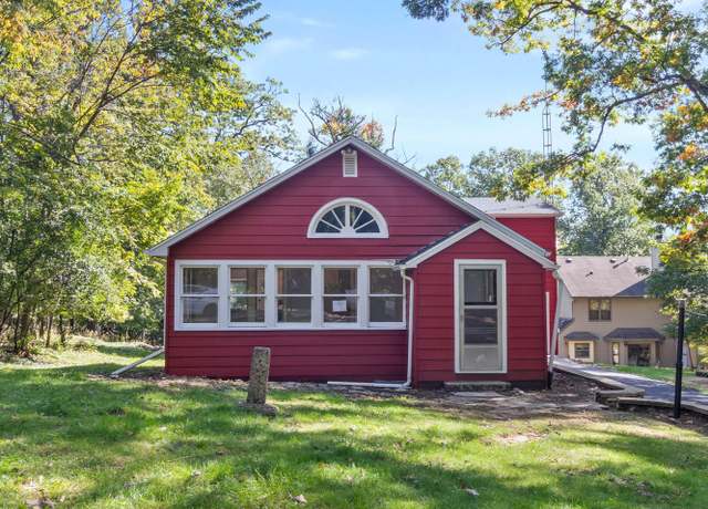 Photo of N3250 Tamarack Rd, Lake Geneva, WI 53147