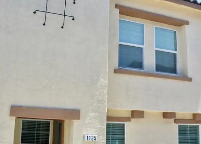 Property at 1135 Scarlet Sparrow St, Henderson, NV, 89011, 3 beds, 2.5 baths, [object Object]