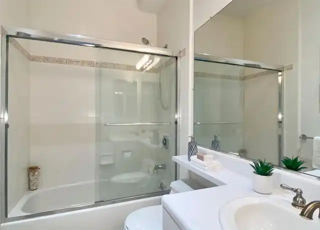 Property at 2075 Sutter St Unit 6F, San Francisco, CA, 94115, 1 bed, 1 bath, [object Object]