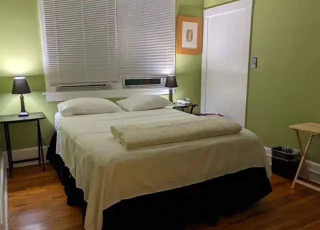 Property at 28 Ravenscroft Dr, Asheville, NC, 28801, 1 bed, 1 bath, [object Object]