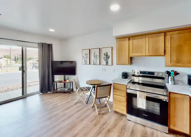 Property at 433 Kane Creek Blvd, Moab, UT, 84532, 1 bed, 1 bath, [object Object]