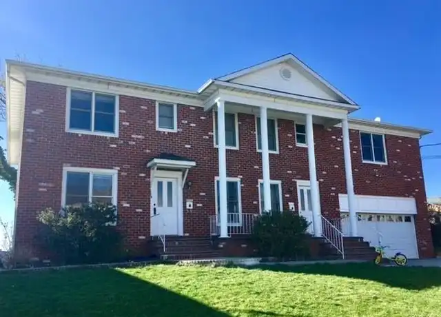 Property at 30 New St Unit A, Eastchester, NY, 10709, 4 beds, 2.5 baths, [object Object]
