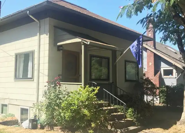 Property at 247 1/2 NW 11th St, Corvallis, OR, 97330, 2 beds, 1 bath, [object Object]