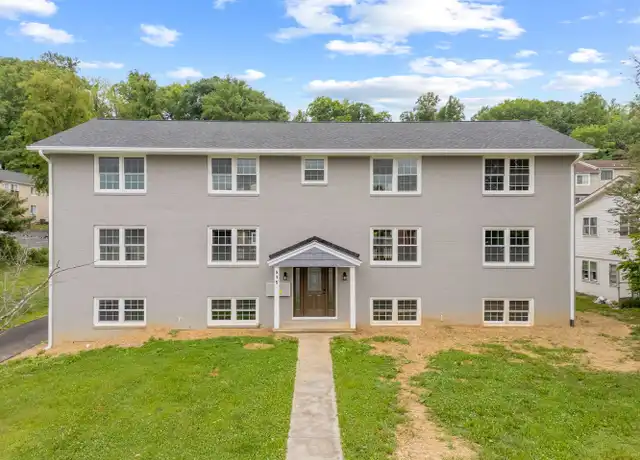 Property at 515 Davis St Unit 2, Radford, VA, 24141, 2 beds, 1 bath, [object Object]