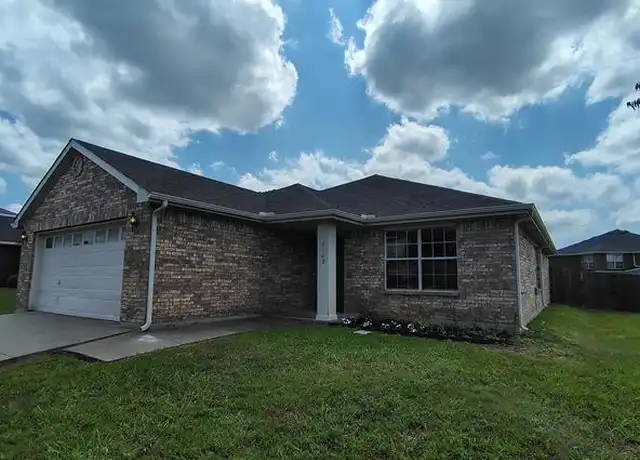 Property at 8100 Macgregor Dr, Arlington, TX, 76002, 3 beds, 2 baths, [object Object]