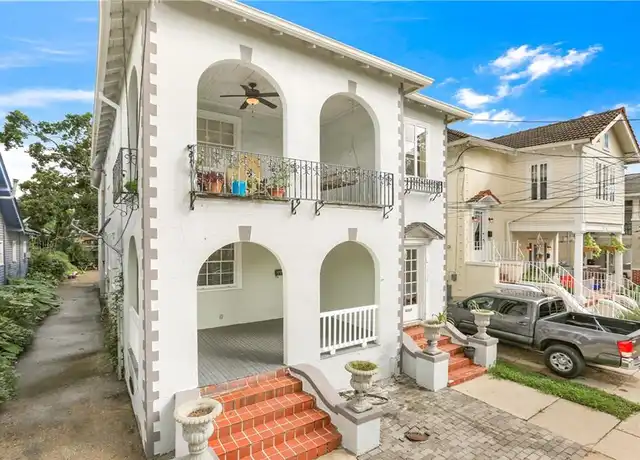Property at 2222 Pine St, New Orleans, LA, 70118, 3 beds, 2 baths, [object Object]