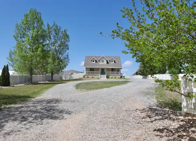 Property at 3758 S 2500 E, Vernal, UT, 84078, 5 beds, 2.5 baths, [object Object]