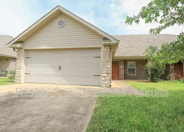 Property at 3600 SW Deerfield Blvd Unit 2, Bentonville, AR, 72713, 3 beds, 2 baths, [object Object]