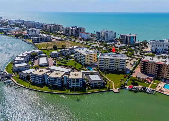 Property at 3420 Gulf Shore Blvd N #14, Naples, FL, 34103, 3 beds, 2.5 baths, [object Object]