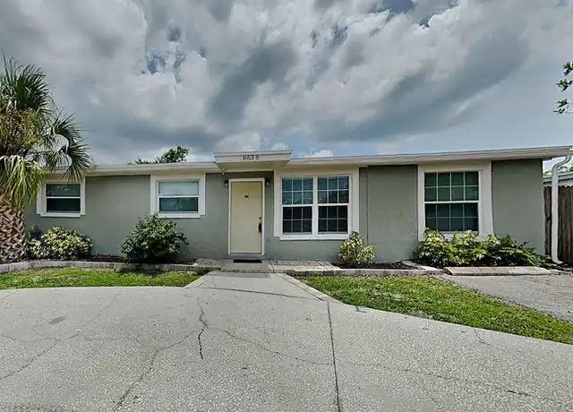 Property at 8638 94th Ave, Seminole, FL, 33777, 4 beds, 2 baths, [object Object]