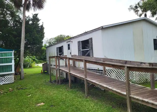 Property at 14914 Diagonal Rd, Hudson, FL, 34667, 2 beds, 2 baths, [object Object]