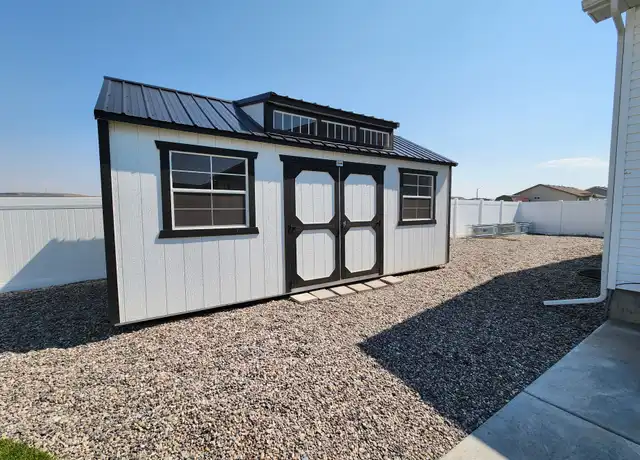 Property at 3877 E St, Idaho Falls, ID, 83401, 5 beds, 3 baths, [object Object]