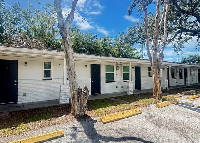 Property at 707 Rosery Rd NW Unit 2, Largo, FL, 33770, 0 beds, 1 bath, [object Object]