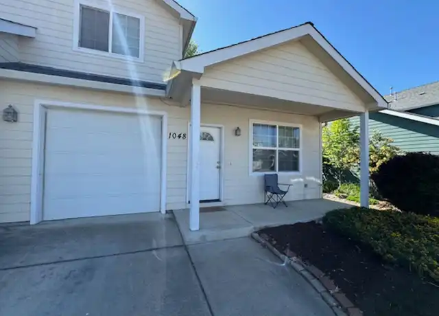 Property at 1048 Megan Ln, Phoenix, OR, 97535, 3 beds, 2 baths, [object Object]