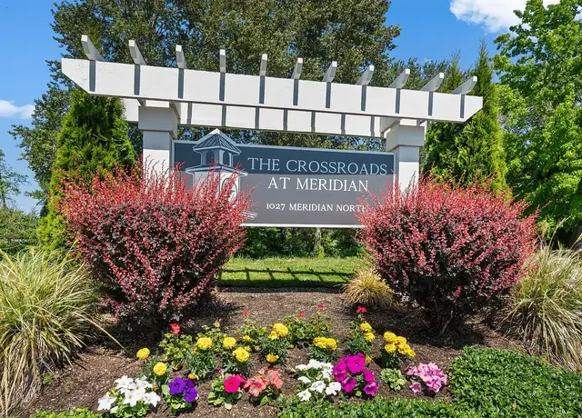 Photo of 1027 N Meridian, Puyallup, WA 98371