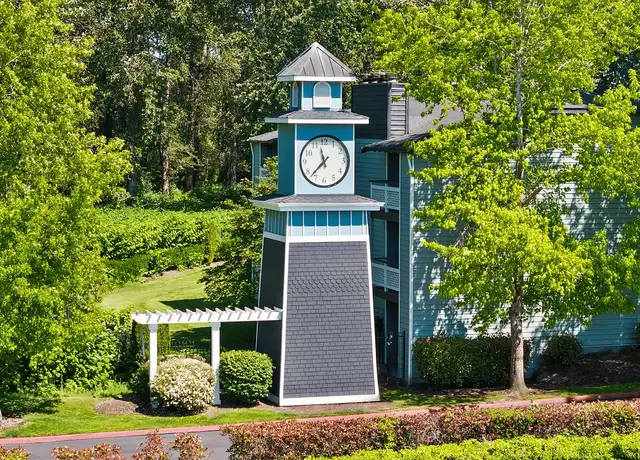 Photo of 1027 N Meridian, Puyallup, WA 98371