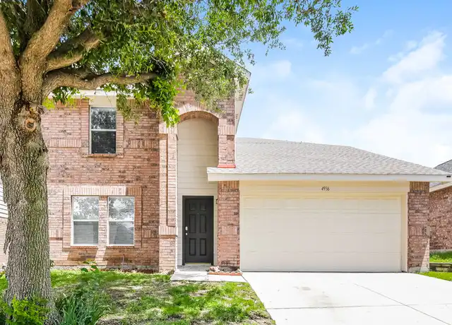 Property at 4936 Water Ridge Ln, Fort Worth, TX, 76179, 4 beds, 2 baths, [object Object]