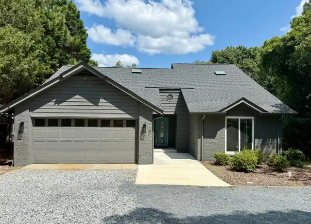 Property at 102 Firetree Ln, West End, NC, 27376, 3 beds, 2 baths, [object Object]