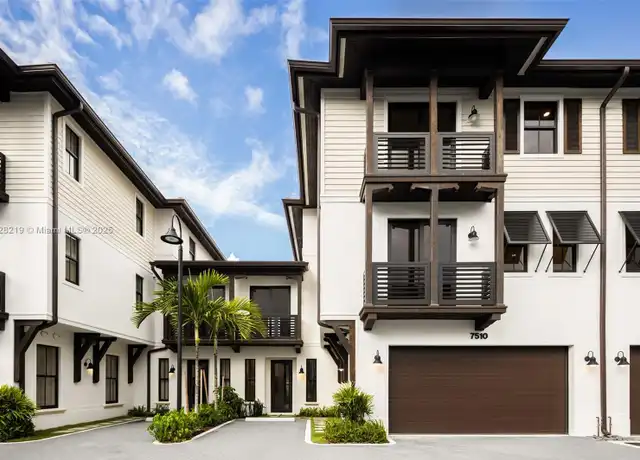 Property at 7510 SW 100th St Unit 12, Pinecrest, FL, 33156, 4 beds, 3.5 baths, [object Object]