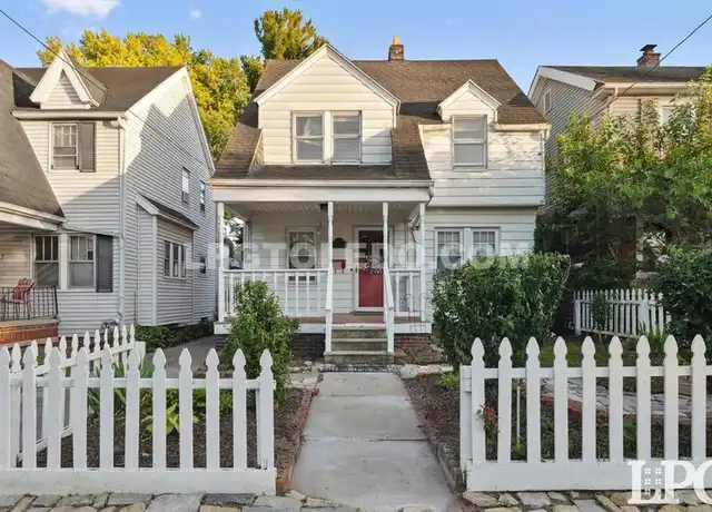 Property at 2029 Berdan Ave, Toledo, OH, 43613, 3 beds, 1 bath, [object Object]