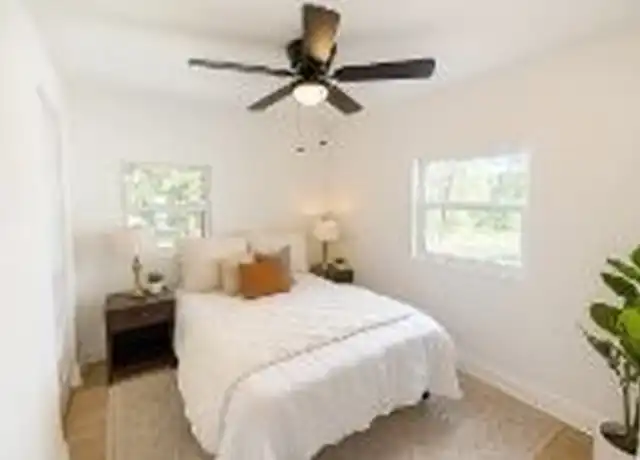 Property at 4605 N Hubert Ave Unit A-5, Tampa, FL, 33614, 2 beds, 1 bath, [object Object]