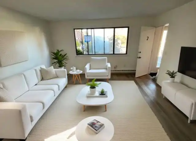 Property at 14 Pierce St Unit 18-2, Foxborough, MA, 02035, 2 beds, 1 bath, [object Object]