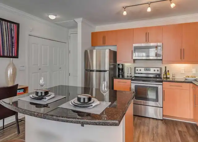 Property at 2901 Cityplace West Blvd Unit 130-7, Dallas, TX, 75204, 1 bed, 1 bath, [object Object]