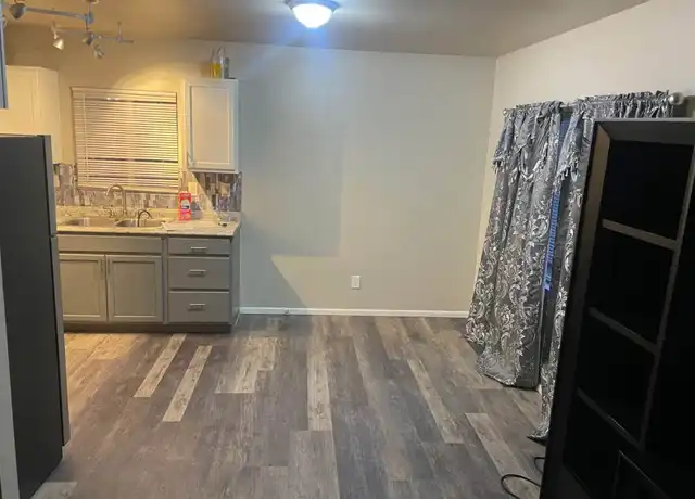 Property at 4372 Lashelle Ave, Colorado Springs, CO, 80906, 3 beds, 1 bath, [object Object]