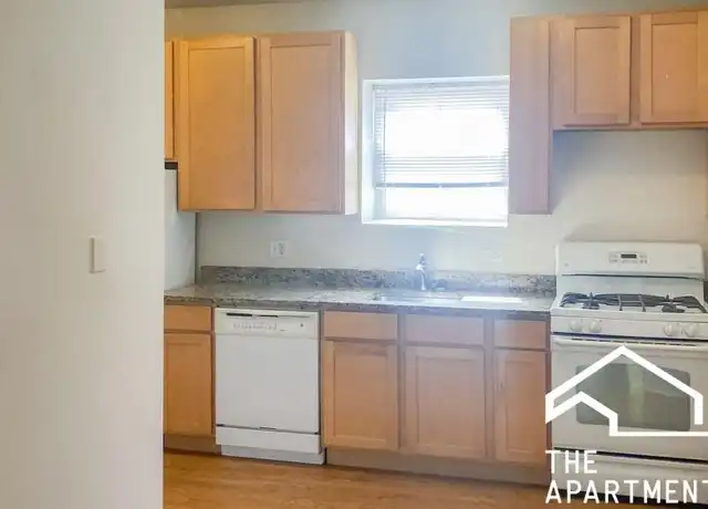 Property at 3916 N Pine Grove Ave, Chicago, IL, 60613, 1 bed, 1 bath, [object Object]