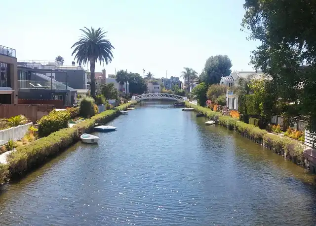 Property at 408 S Venice Blvd Unit 4, Venice, CA, 90291, 0 beds, 1 bath, [object Object]