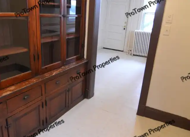 Property at 112 Nicholson St Unit 3, Joliet, IL, 60435, 3 beds, 1 bath, [object Object]