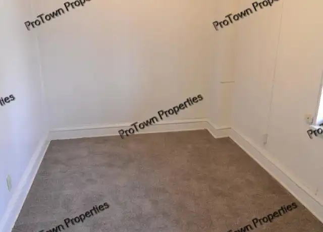 Property at 112 Nicholson St Unit 3, Joliet, IL, 60435, 3 beds, 1 bath, [object Object]