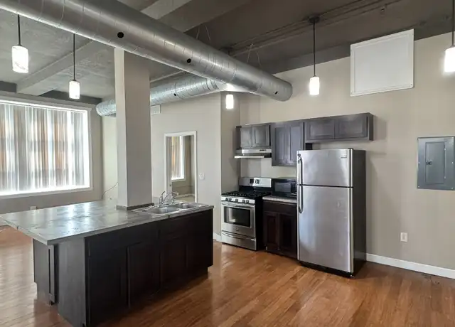 Property at 228 W 3rd St Unit 309, Davenport, IA, 52801, 3 beds, 2 baths, [object Object]