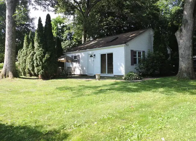 Property at 57 Knollcrest Rd Unit E, New Fairfield, CT, 06812, 3 beds, 1 bath, [object Object]