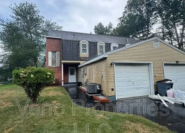Property at 2 Haystack Rd E, Clifton Park, NY, 12065, 3 beds, 1.5 baths, [object Object]