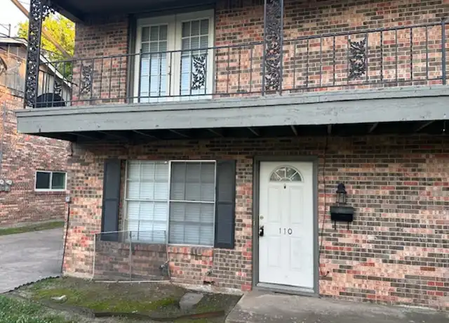Property at 110-112 W Fairview St, Sherman, TX, 75092, 2 beds, 1.5 baths, [object Object]