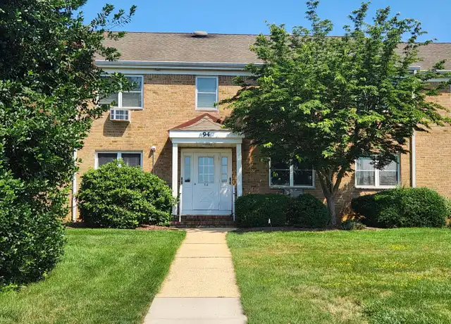 Property at 94 Stonehurst Blvd Unit B, Freehold, NJ, 07728, 1 bed, 1 bath, [object Object]