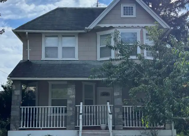Property at 62 Waterloo Ave, Berwyn, PA, 19312, 3 beds, 2 baths, [object Object]