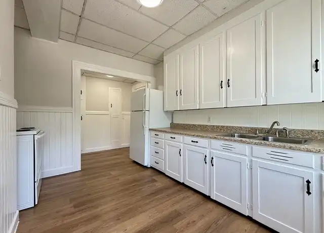 Property at 346 Broadway Unit 8, North Attleborough, MA, 02760, 1 bed, 1 bath, [object Object]