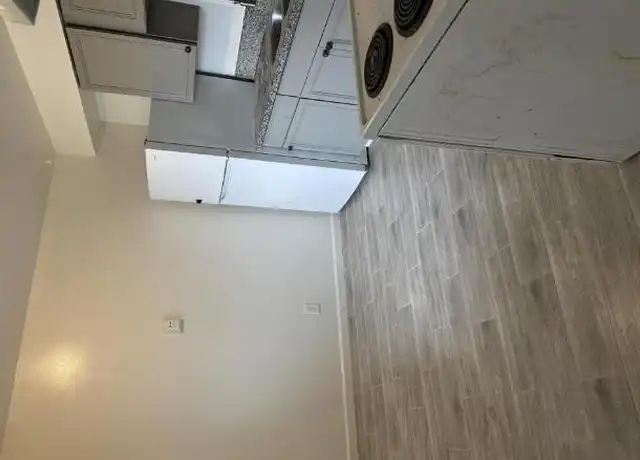 Property at 446 N Maple Ave, Fresno, CA, 93702, 2 beds, 1 bath, [object Object]