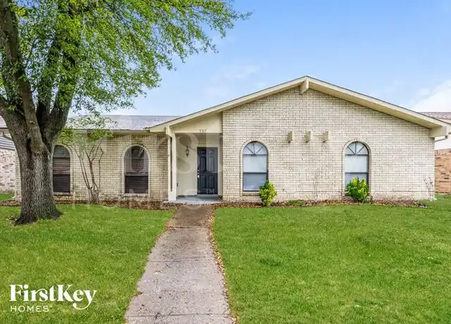 Property at 9317 Pollard St, Rowlett, TX, 75088, 4 beds, 2 baths, [object Object]
