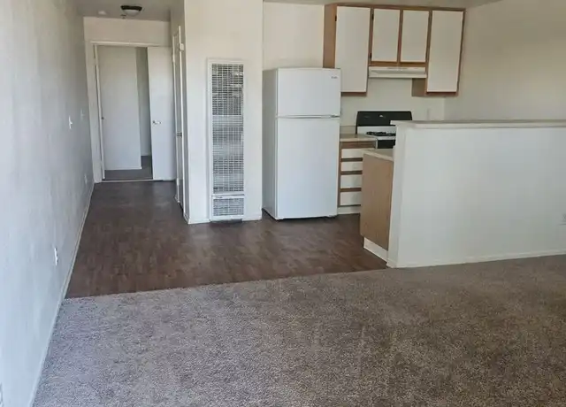 Property at 200 W North Ave Unit 158, Lompoc, CA, 93436, 1 bed, 1 bath, [object Object]
