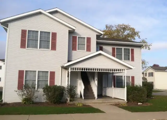 Property at 211 Stonewall Ct Apt 4, Nappanee, IN, 46550, 2 beds, 1 bath, [object Object]