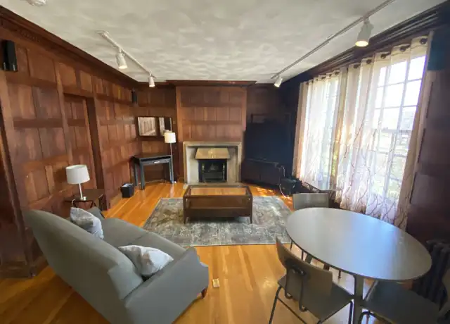 Property at 88 Cooke St #3, Providence, RI, 02906, 1 bed, 1 bath, [object Object]