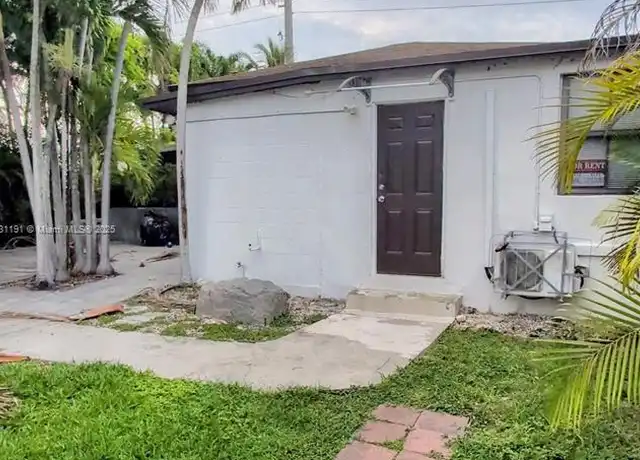 Property at 22830 Old Dixie Hwy Unit 1, Miami, FL, 33170, 1 bed, 1 bath, [object Object]