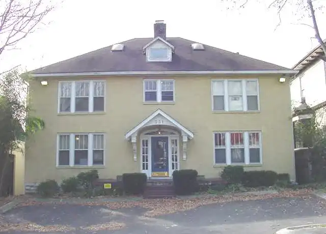 Property at 331 22nd Ave N Unit 4, Nashville, TN, 37203, 2 beds, 1 bath, [object Object]