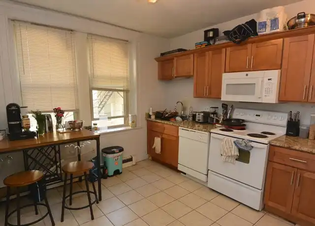 Property at 24 Ransom Rd #6, Brighton, MA, 02135, 2 beds, 1 bath, [object Object]