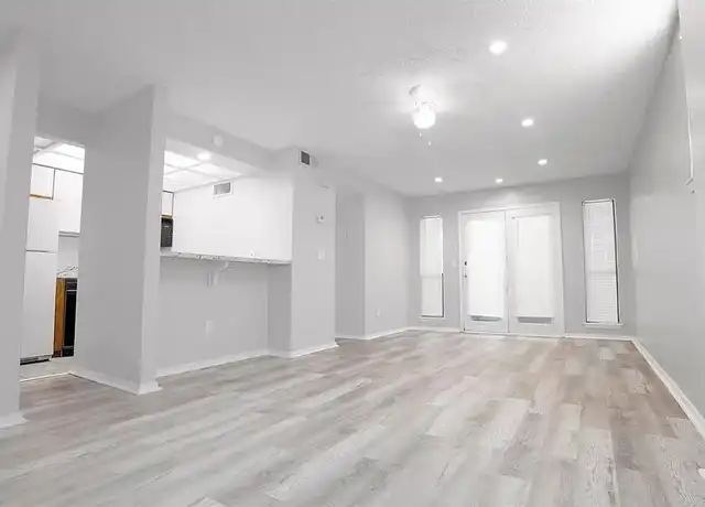Property at 931 NW 7th St, Oklahoma City, OK, 73106, 1 bed, 1 bath, [object Object]