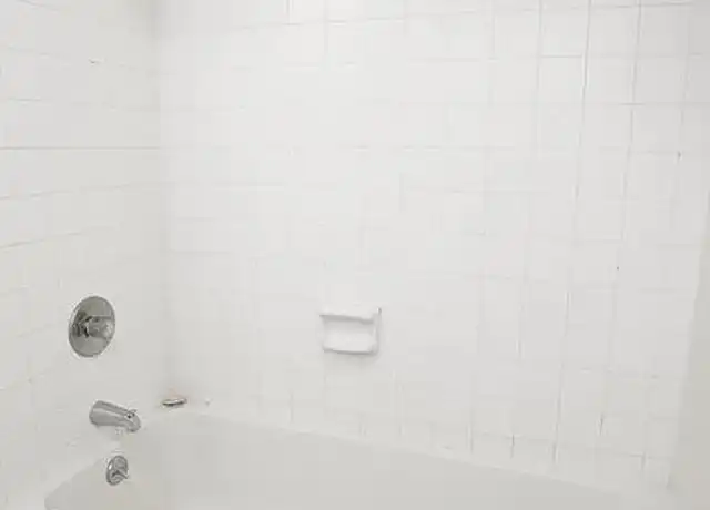 Property at 931 NW 7th St, Oklahoma City, OK, 73106, 1 bed, 1 bath, [object Object]