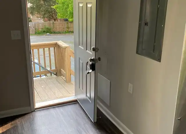 Property at 1832 Lakeview Ave Unit 3, Richmond, VA, 23220, 1 bed, 1 bath, [object Object]
